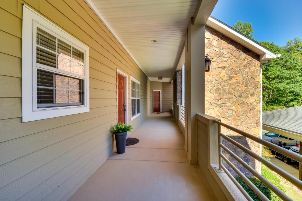 Kingwood Resort Condo With Golf Course Views! Clayton Esterno foto